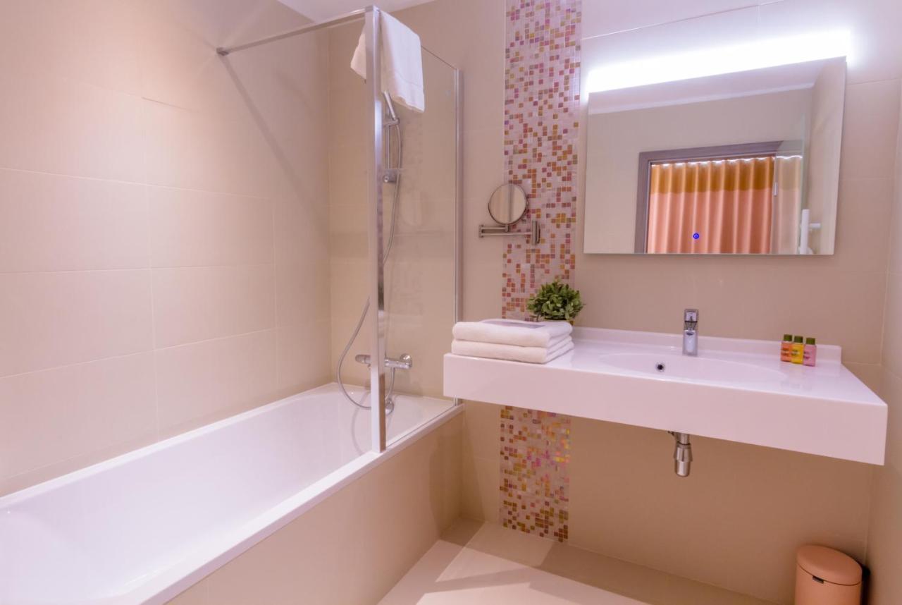 Manavahotel هيرستال المظهر الخارجي الصورة